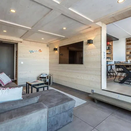 بيت للعطل Arc 1800 Double Duplex De Standing